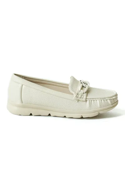 01-4623 Flat Moccasin