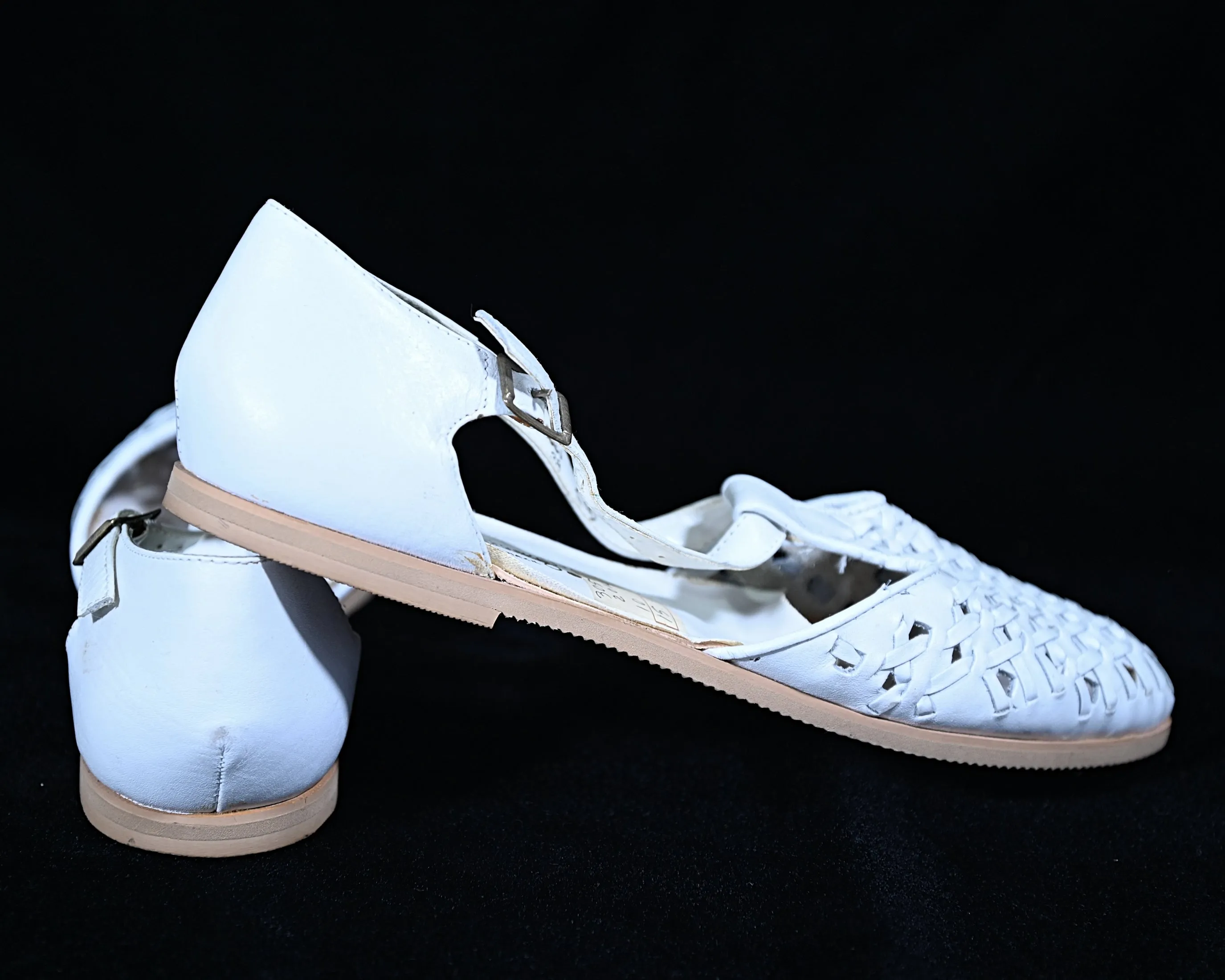 SOLD Vintage 60s/70s White Leather T Strap Shoes, Fisherman Style SZ 9